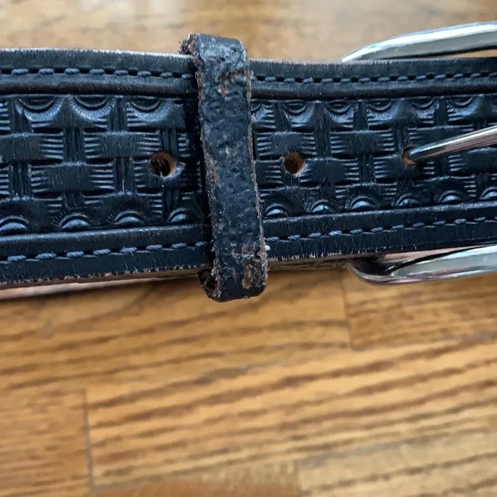 Men’s 36” black woven belt